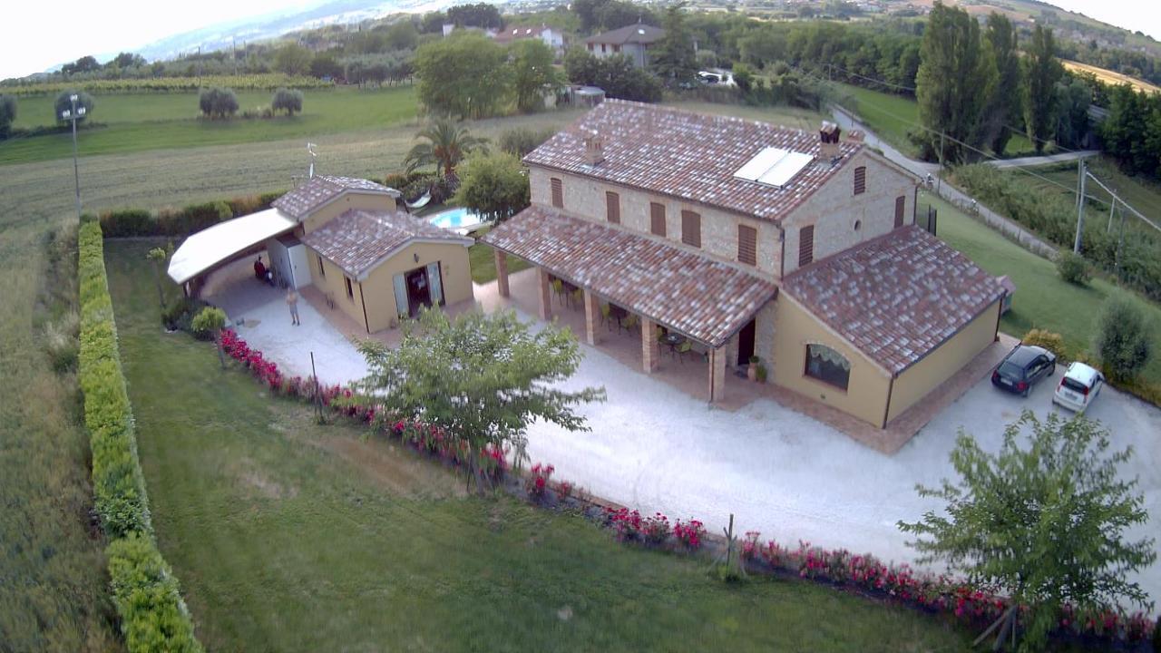 Maison d'hôtes Agriturismo La Vecchia Fonte à Castelbellino Extérieur photo
